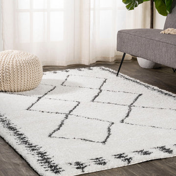 Calvia Moroccan Diamond Shag Area Rug